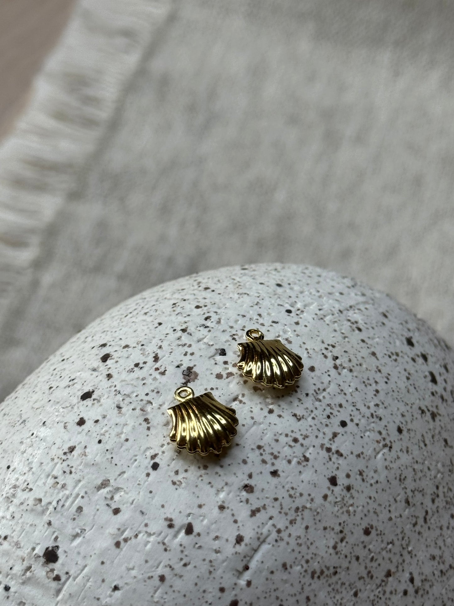 Skjell Charm – Et snev av havet