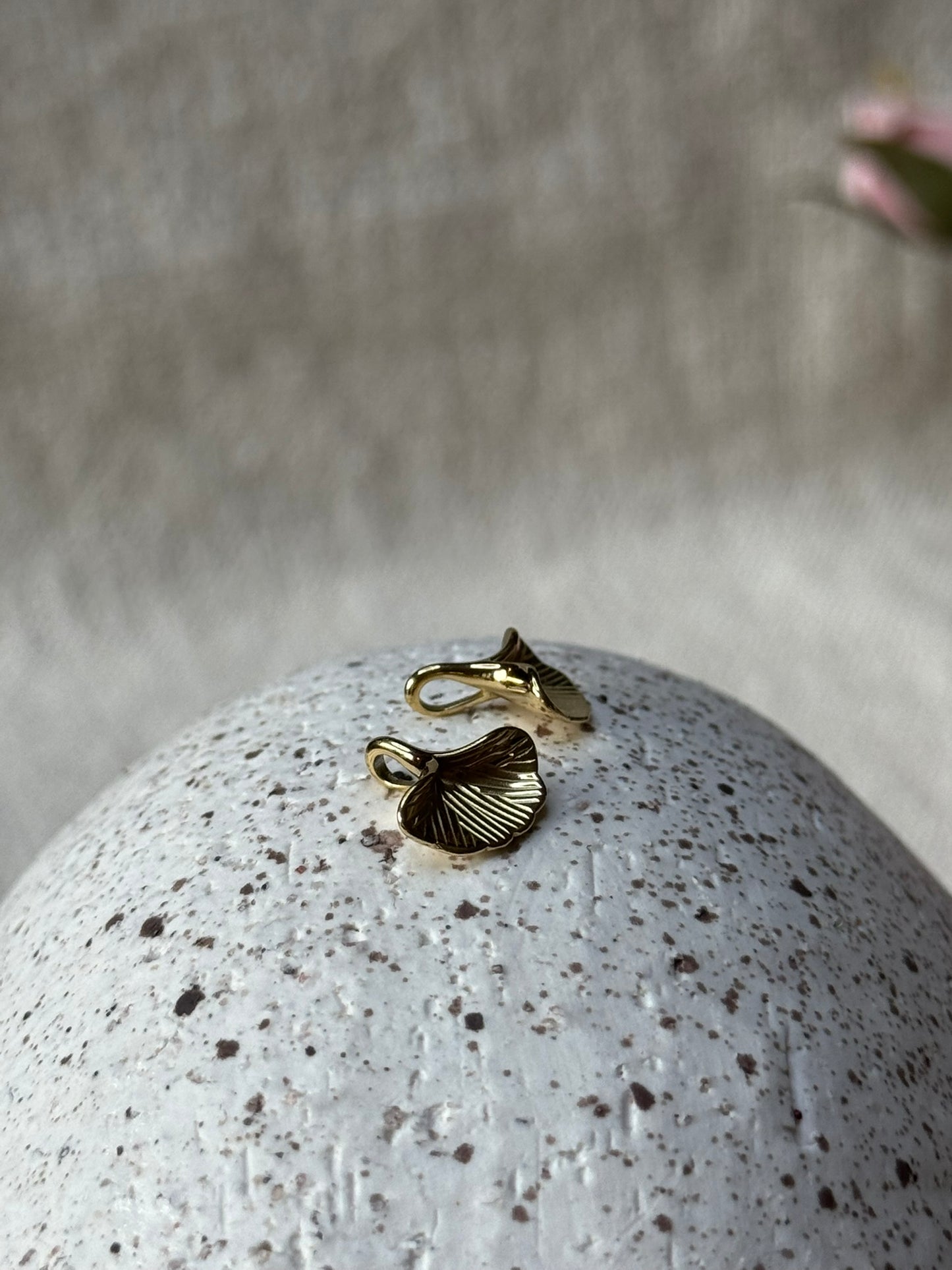 Gylne Blad Charm